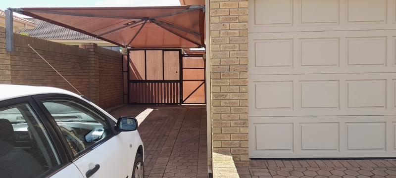 To Let 2 Bedroom Property for Rent in Heiderand Western Cape